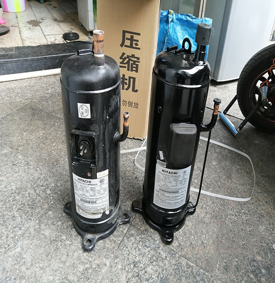 虎丘中央空调压缩机的更换维修